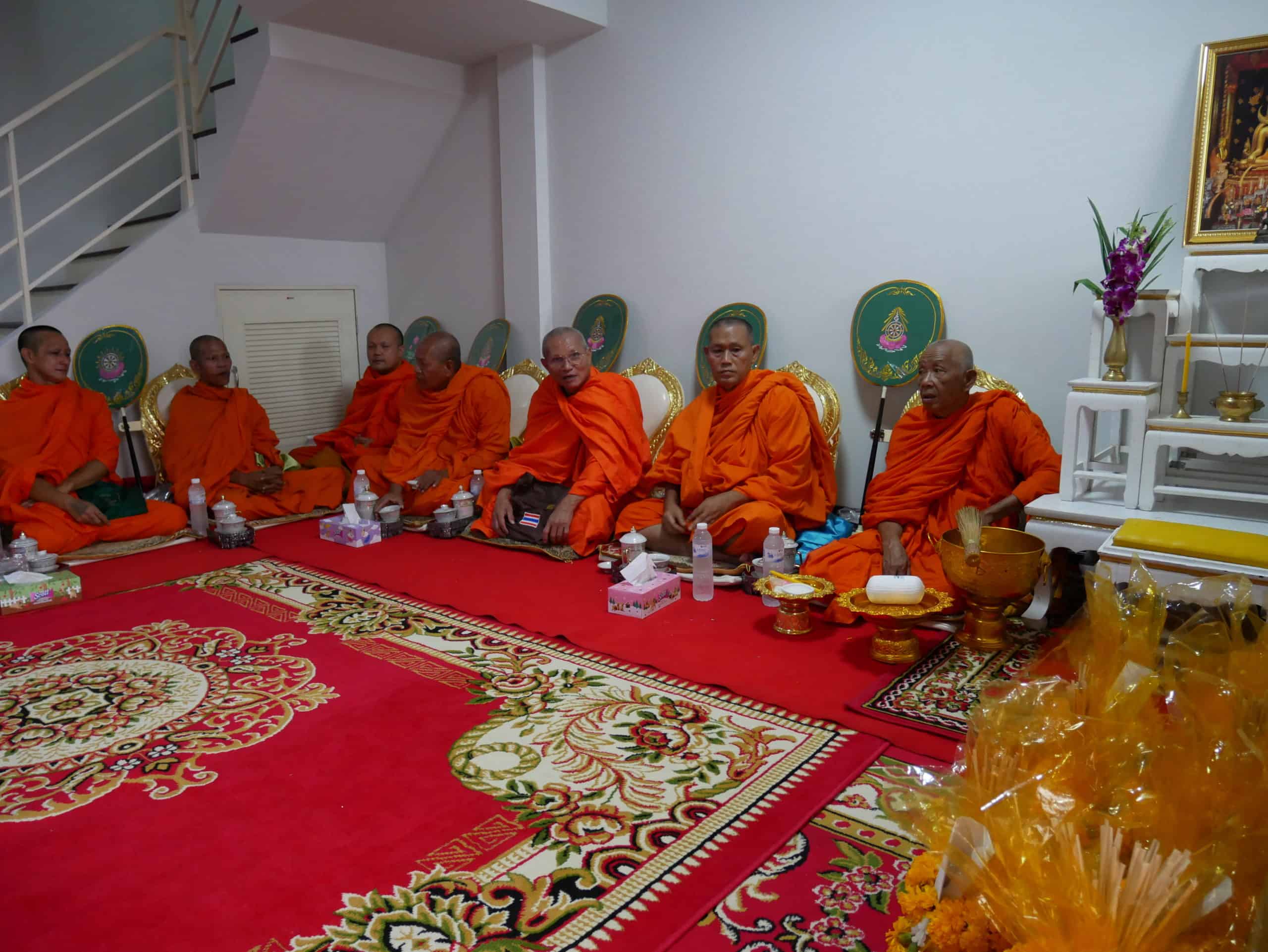 ทำบุญบ้าน ทำบุญขึ้นบ้านใหม่ พิธีทำบุญบ้าน อาหารทำบุญขึ้นบ้านใหม่ ทำบุญบริษัท