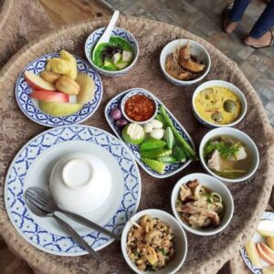 01-10-19 จัดบุฟเฟ่ต์