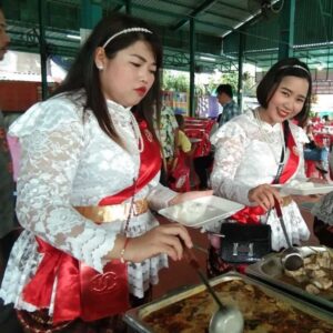 11-08-19 จัดบุฟเฟ่ต์