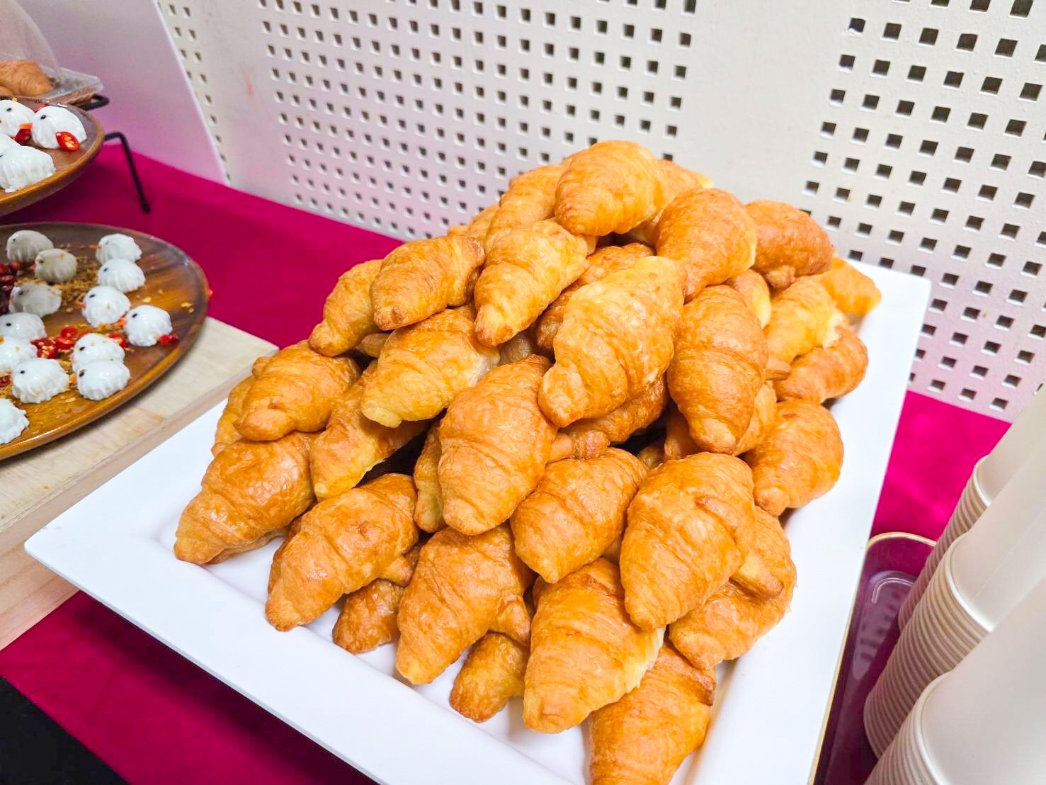 LINE_ALBUM_7. Coffee Break Gallery_250321_29